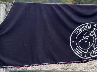 Derka polarowa Eskadron Nici