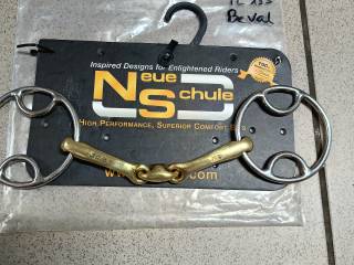 Neue Schule Beval