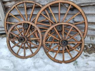 koła do bryczki okute - w komplecie z osiami