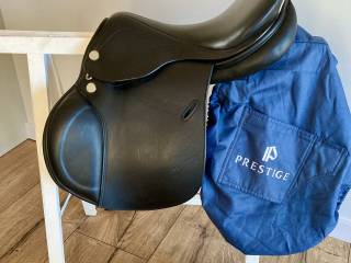 Siodło skokowe Prestige Joy Jumper D 16