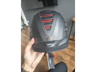 Kask GPA nowy z metką