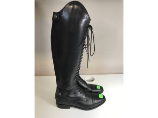 327.38. Oficerki Steeds Porto Alegre, rozmiar 38 Slim, łydka: +/- 32,5cm, wysokość: 43,5cm