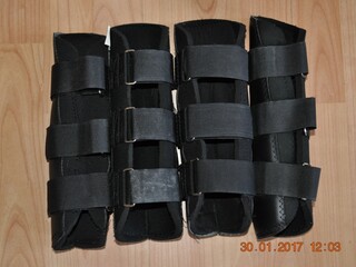 ochraniacze czarne, cob, komplet na 4 nogi, jak nowe!